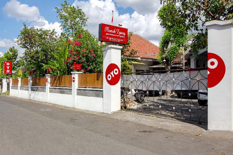 Oyo 287 Rumah Eyang Near Rsud Kota Yogyakarta Hotell Eksteriør bilde